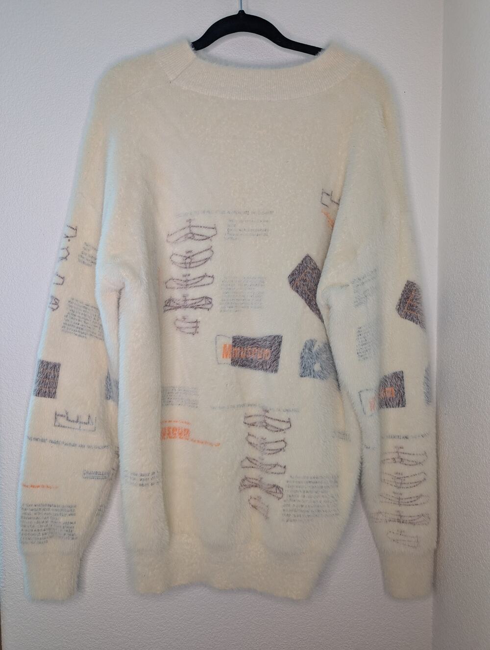 VTG No Label Women's Graphic Sweater L Cozy Soft Plush Oversized Cottagecore